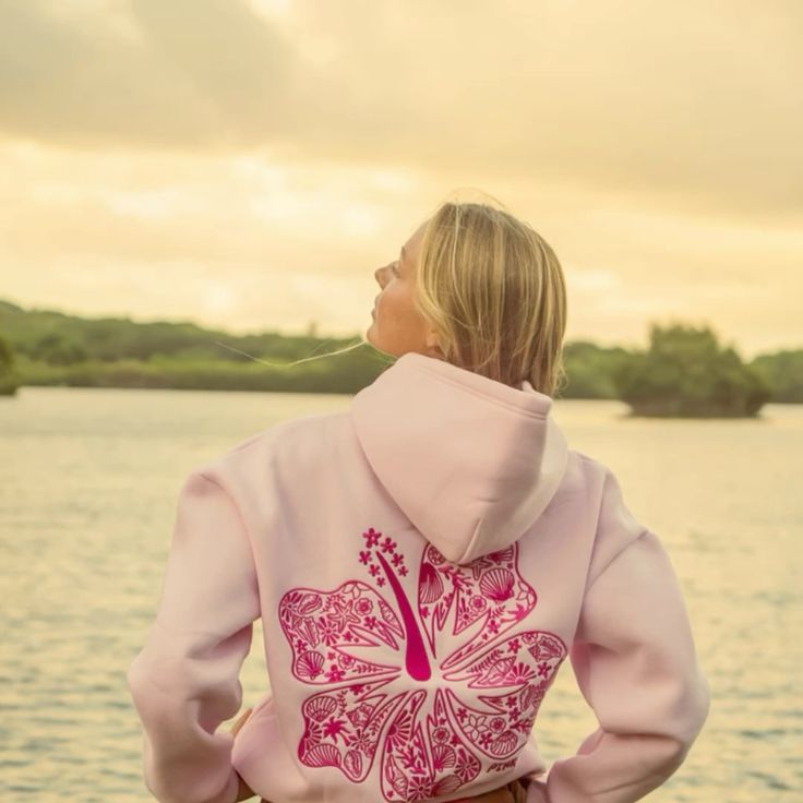 Hawaii Hibiscus" Oversized Hoodie