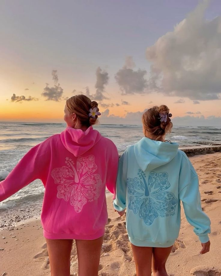 Hawaii Hibiscus" Oversized Hoodie