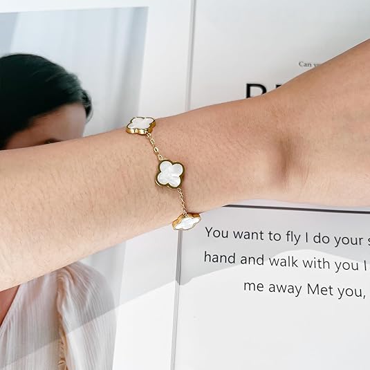 Royal Petal Bracelet