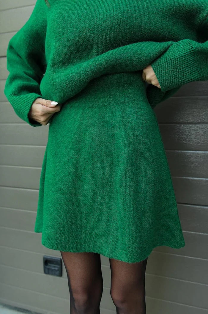 Qings & Kueens Soft Knit Set