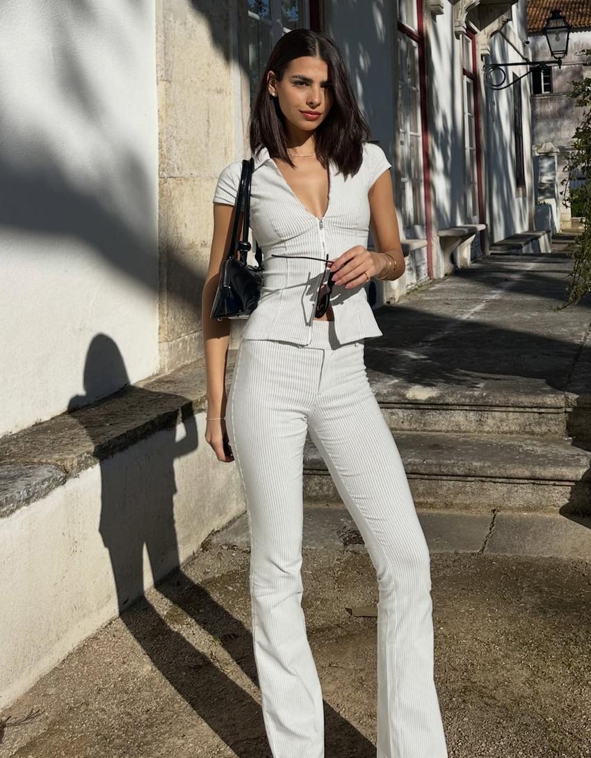 Short sleeve zip shirt