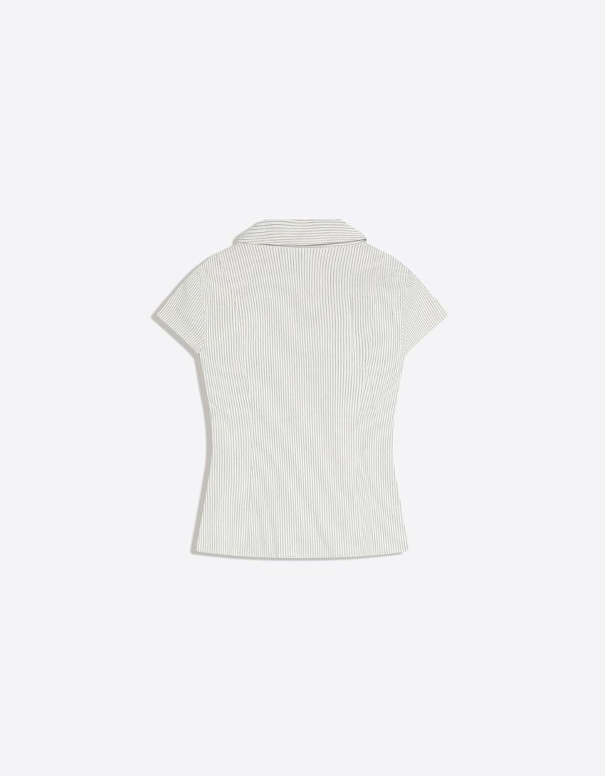 Short sleeve zip shirt