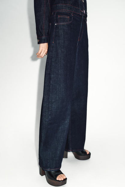 HIGH-WAIST BARREL JEANS