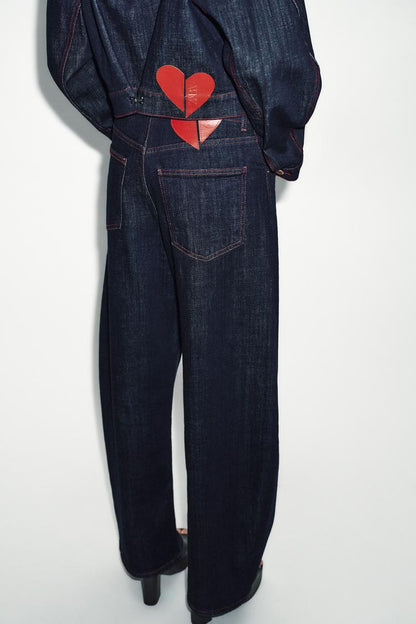 HIGH-WAIST BARREL JEANS