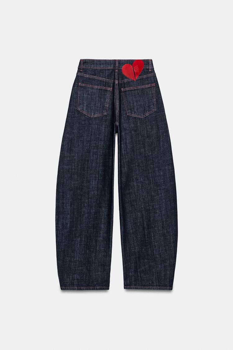 HIGH-WAIST BARREL JEANS