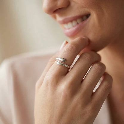 Hug Ring