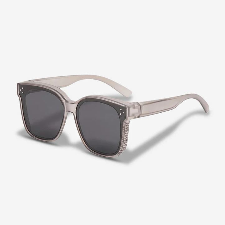 Lightweight polarized sunglasses