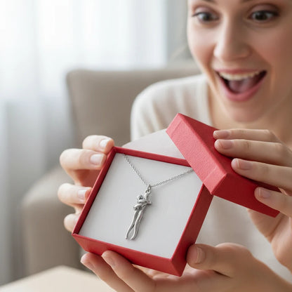 Hug Necklace