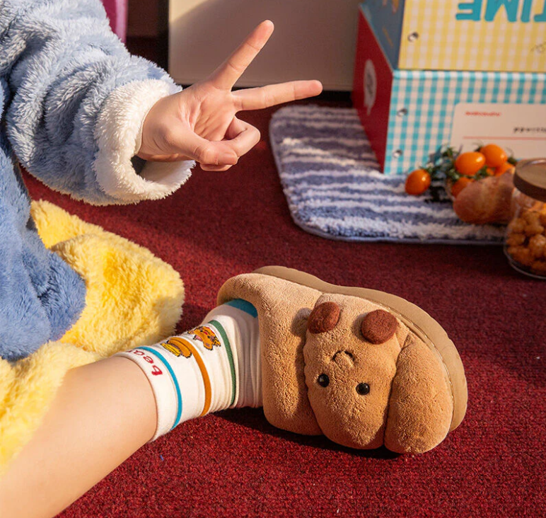 Jellycat Croissant Fluffy Slippers
